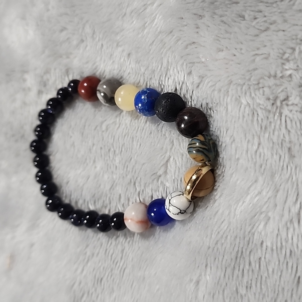 Bracelet - Picture 1 of 2